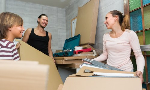 Removal van prepared for a flat move in Earlsfield