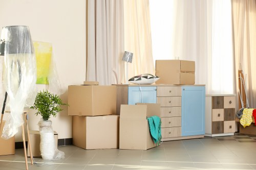 Secure self storage options for Earlsfield households and businesses