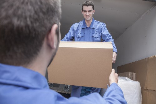 Moving van and boxes in Earlsfield residential street