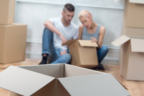 Local Earlsfield furniture storage collection and loading process