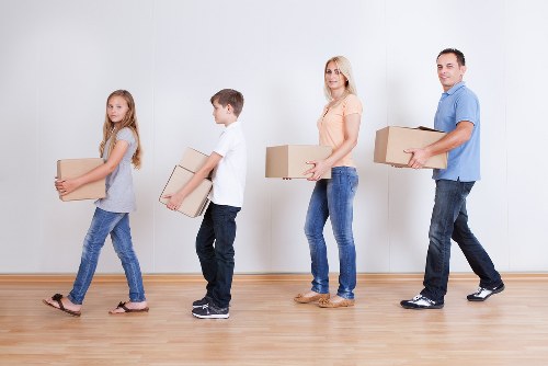 Flexible storage support for moving, renovations, and business use